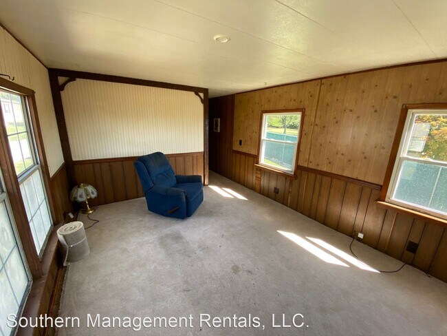 Building Photo - 2 br, 1 bath House - 450 Ridge Rd Lot #26