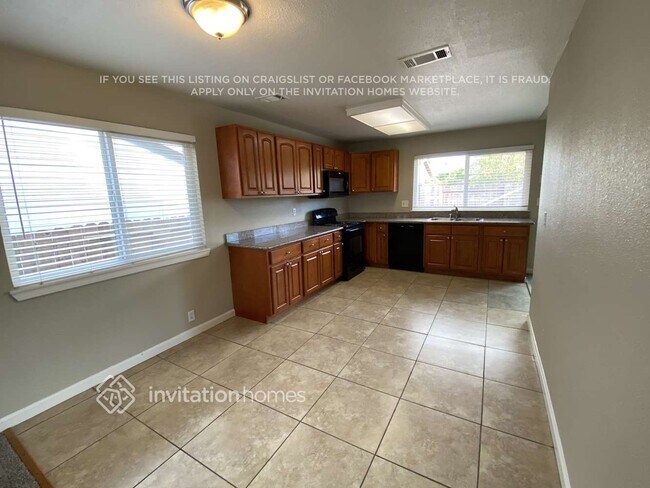 Foto del edificio - 513 Hummingbird Way