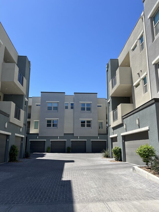 Foto del edificio - AFFINITY - SUMMERLIN West
