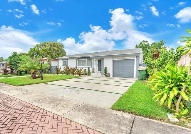 Foto del edificio - 1340 NW 131st St