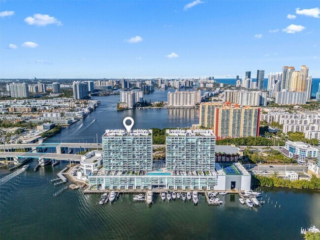 Foto del edificio - 400 Sunny Isles Blvd