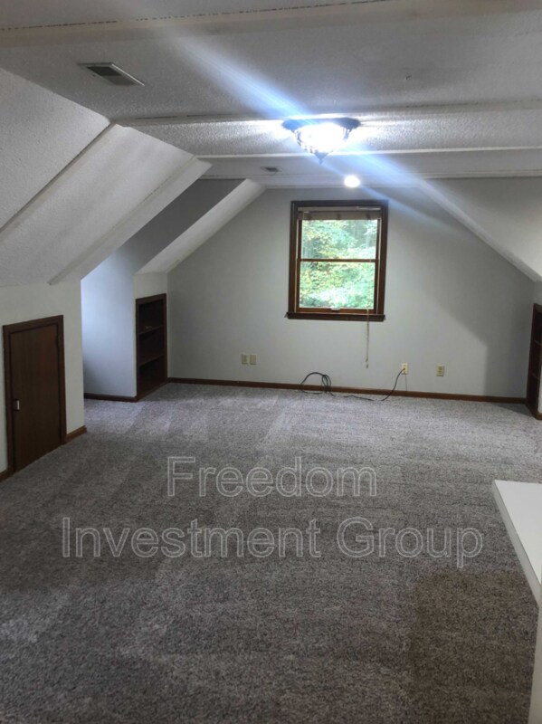 Foto principal - 2529 Tall Pine Ln SW