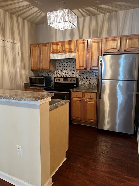 Building Photo - 10421 Villa View Cir