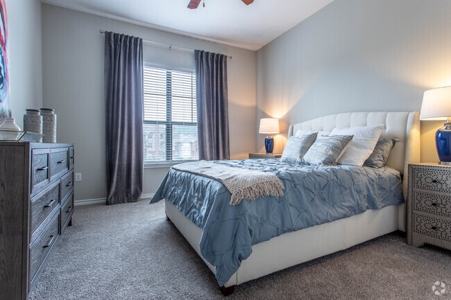2 BR, 2 BA - 1243-1250 SF - Palazzo at Cypresswood