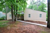 Primary Photo - 2965 Creek Park Dr