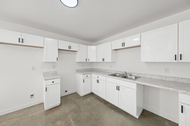 Photo - 931 Seattle St House