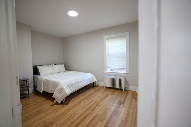 Foto del edificio - 16 Orange St