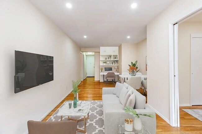 Foto del edificio - 25 W 13th St