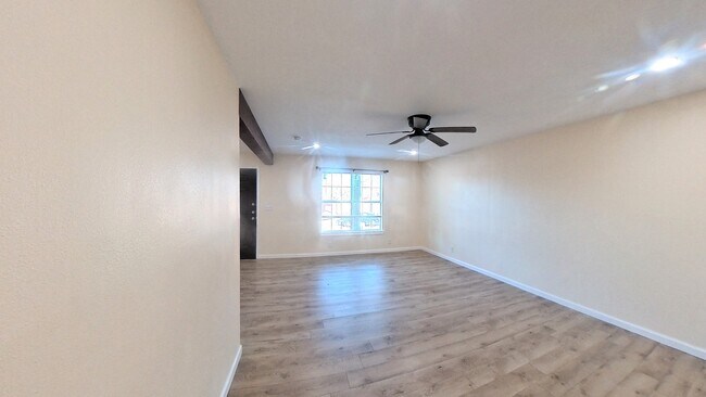 Foto del edificio - 6514 Spring Manor St