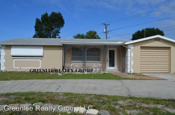 Primary Photo - 3 br, 2 bath House - 3221 Topp Dr.