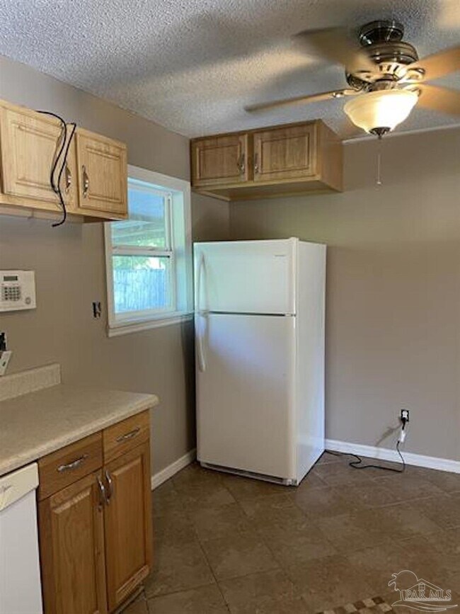 Foto del edificio - 4251 Willow St