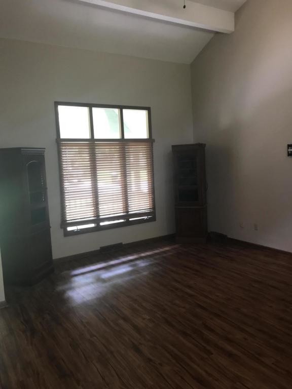 Foto del edificio - 2254 Pristine View Rd