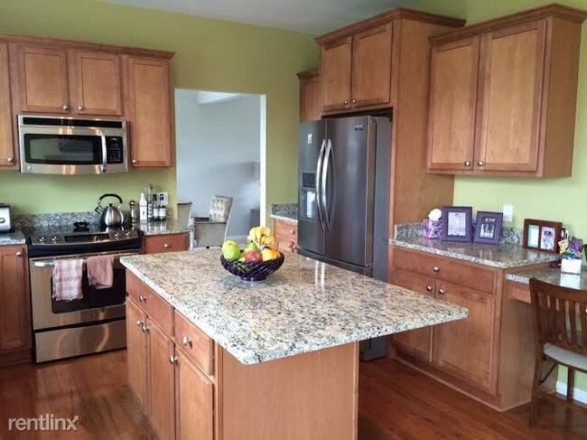 Foto del edificio - 4584 Oakhurst Ridge Rd