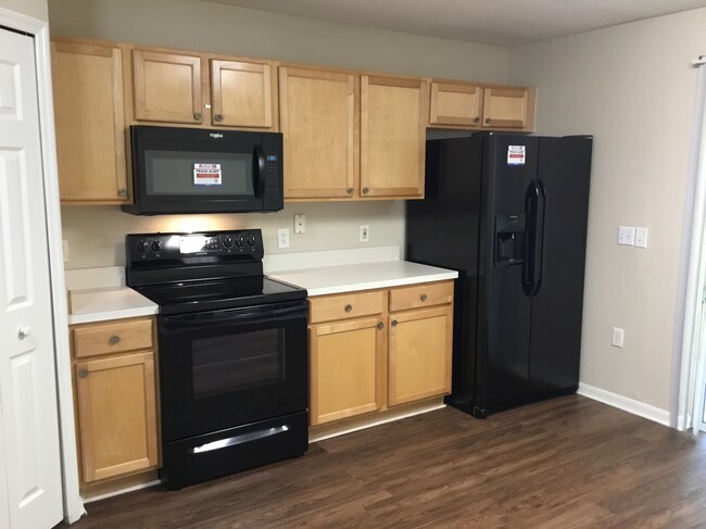 Building Photo - 87211 Kipling Dr
