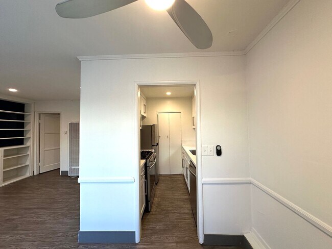 Foto del edificio - 7100 Ramsgate Ave