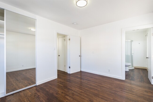 Foto del edificio - 4101 Wade St