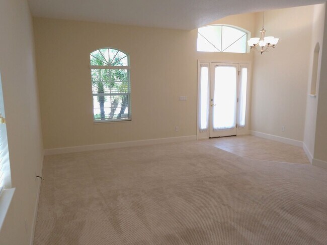Building Photo - Annual Unfurnished – 3 Bedroom, 2 bath hom...