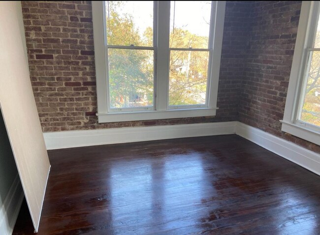 Foto del edificio - 5209 Saint Elmo Ave