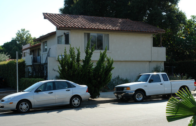 Building Photo - 2015 Castillo St