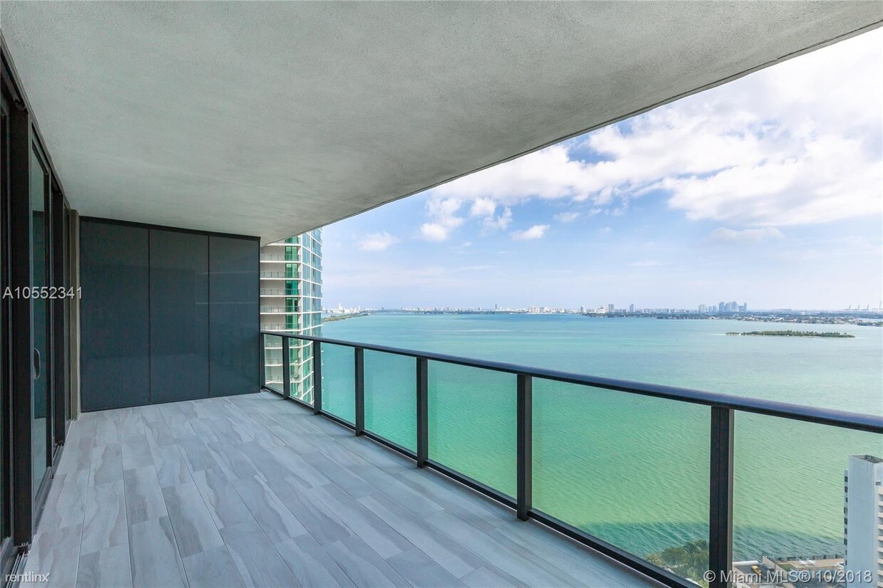 2 br, 3 bath - 650 NE 32nd St # A2403 - 2 br, 3 bath  - 650 NE 32nd St # A2403