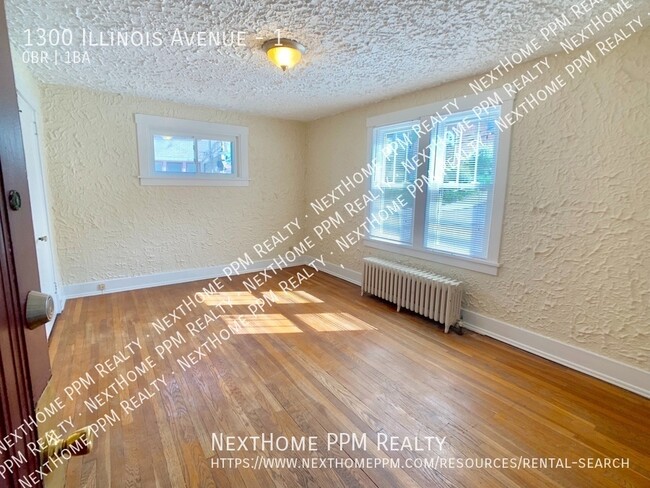 Photo - 1300 Illinois Ave Apartment