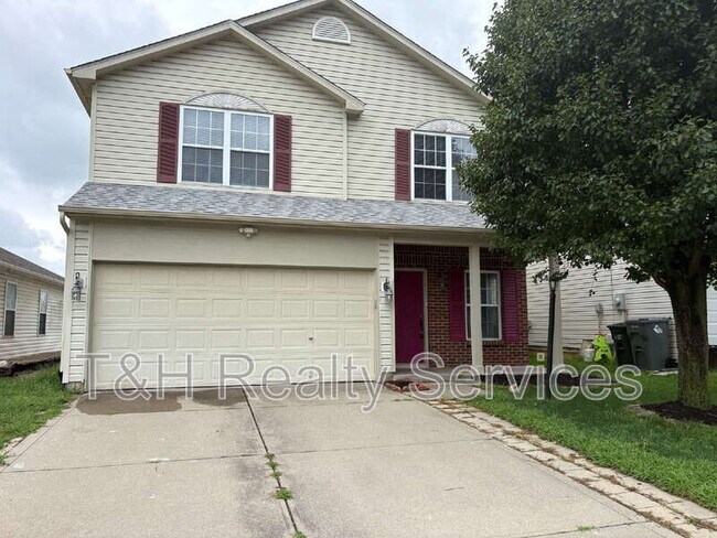 Foto del edificio - 8116 Lake Tree Ln
