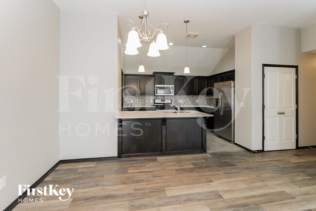 Foto del edificio - 3508 Slate River Dr