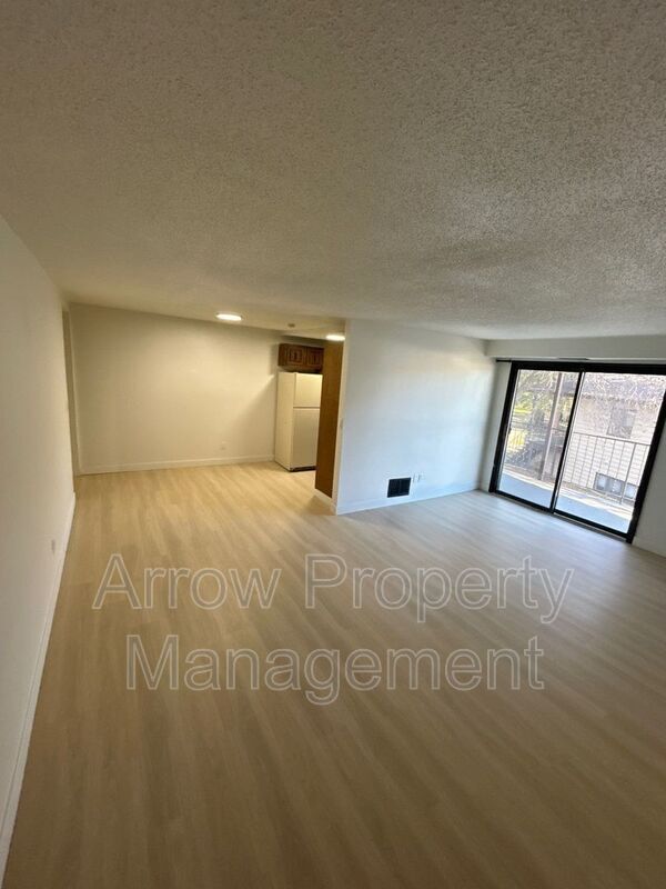 Foto del edificio - 207 E Arbor Ave