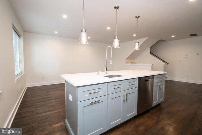 Foto del edificio - 1022 S 2nd St