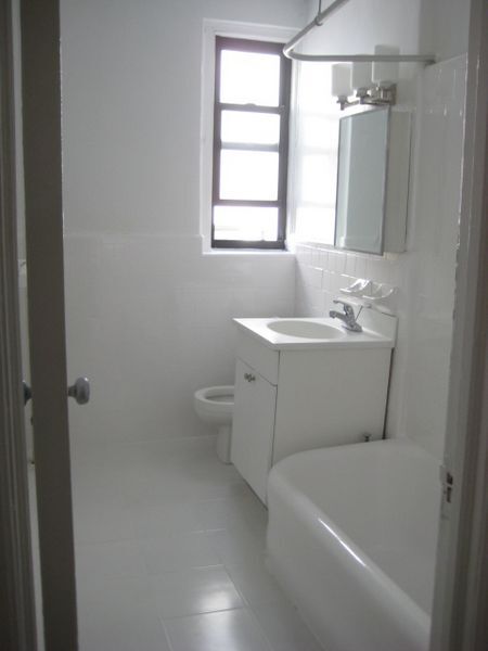 Foto principal - 1640 Ocean Pkwy