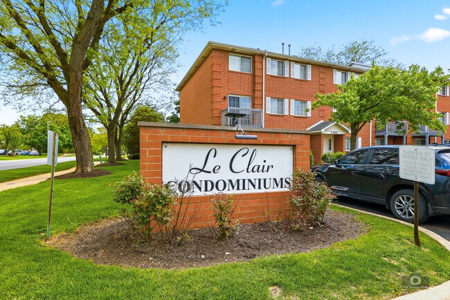 Foto del edificio - 1344 S Lorraine Rd
