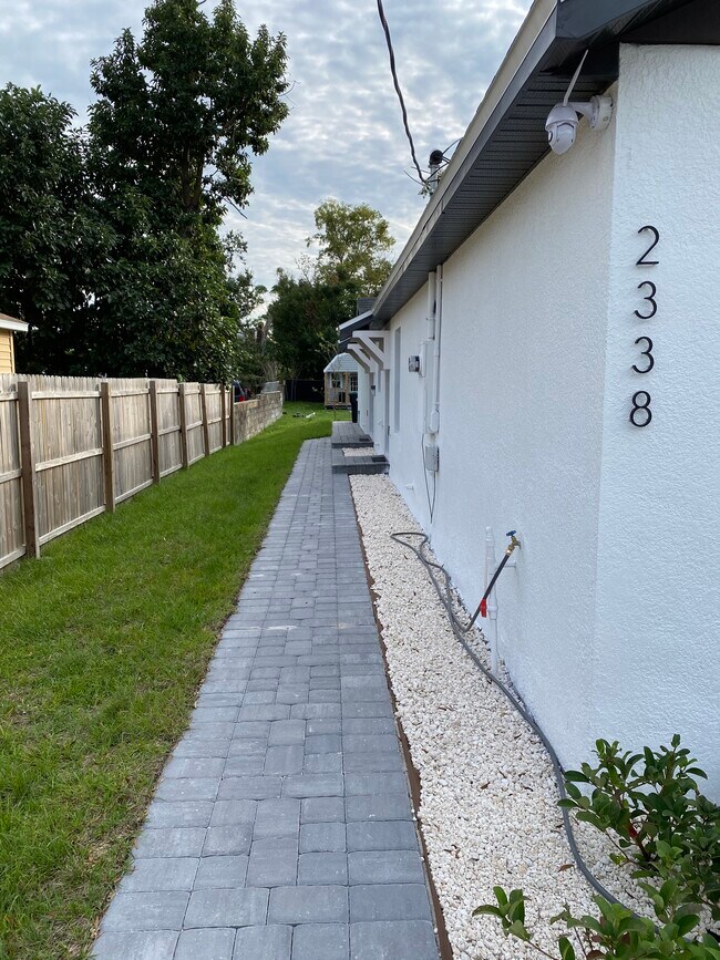 Foto del edificio - 2336 E Jersey Ave