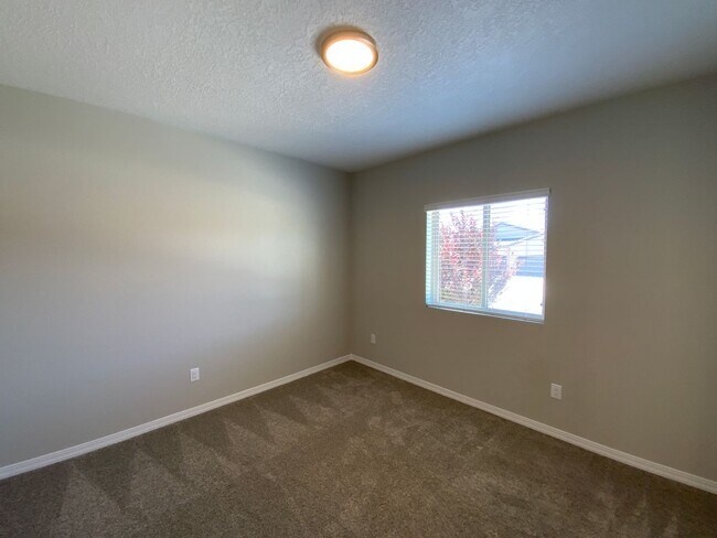 Foto del edificio - New Construction Single Story Home Availab...
