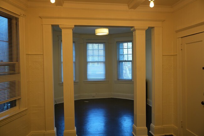 Foto del edificio - 45 Neptune Ave