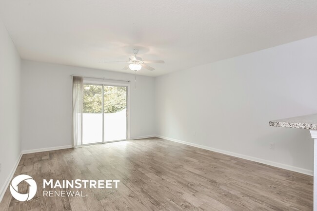 Foto del edificio - 546 Eiseman Wy