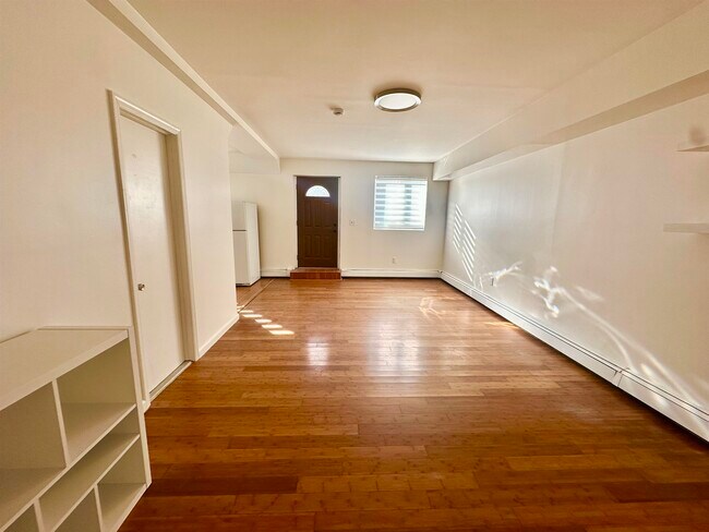 Foto del edificio - 447 Jane St