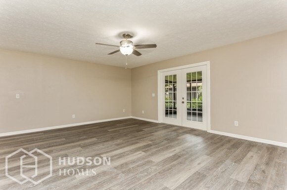 Foto del edificio - NOW AVAILABLE! 715 Millifold Pl, Brandon, ...