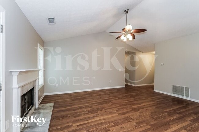 Building Photo - 260 Wynfield Dr