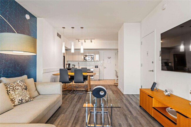 Foto del edificio - 2602 E Hallandale Beach Blvd