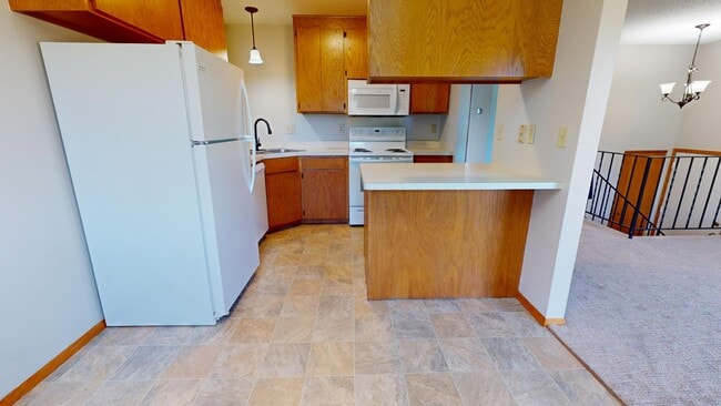 Building Photo - 2439 Gall Ave