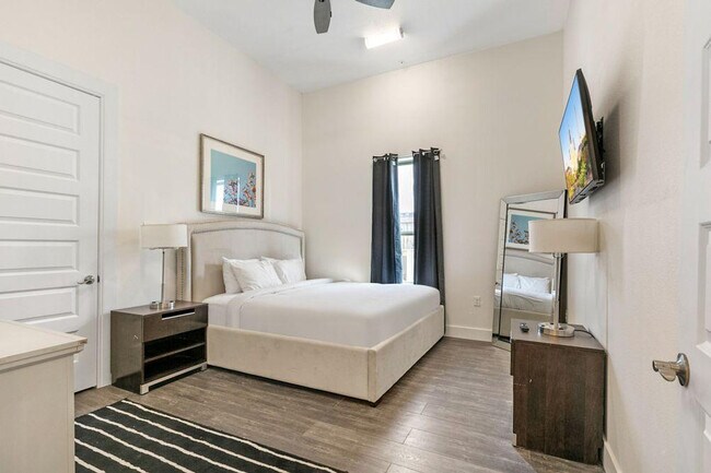 Foto del edificio - 1609 Baronne St