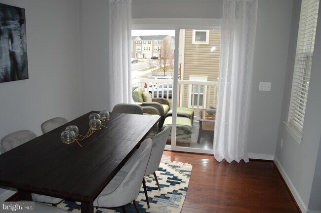 Building Photo - 103 Bellingham Dr