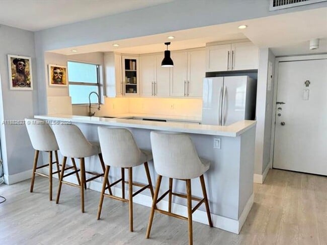 Photo - 5 Island Ave Apartment