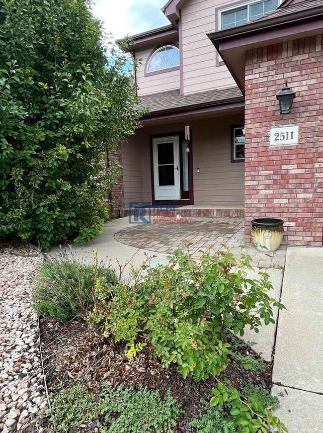 Building Photo - 2511 Glendale Ct