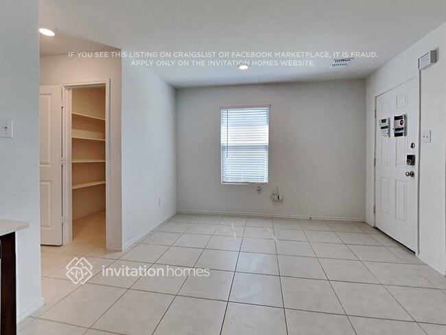 Building Photo - 3224 Crestone Dr