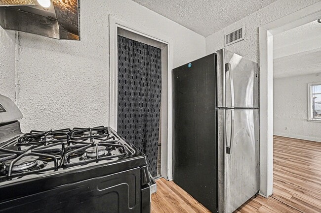 Foto del edificio - Beautiful 2 Bedroom 1 Bathroom in Kansas City!