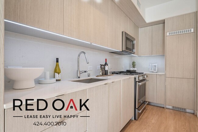 Foto del edificio - ~10 Weeks FREE~ Glorious, Fully Furnished ...