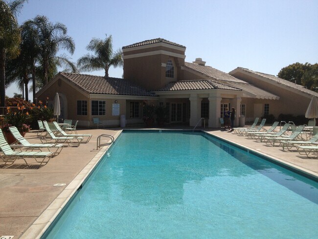 Building Photo - Great Ocean View Condo in La Costa, 1 bed/...