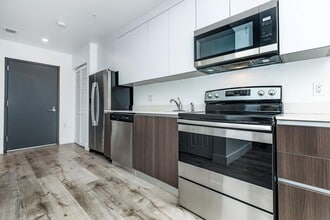 Building Photo - 39 NW 7th Ave