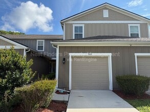 Building Photo - 9622 Baylin Ct